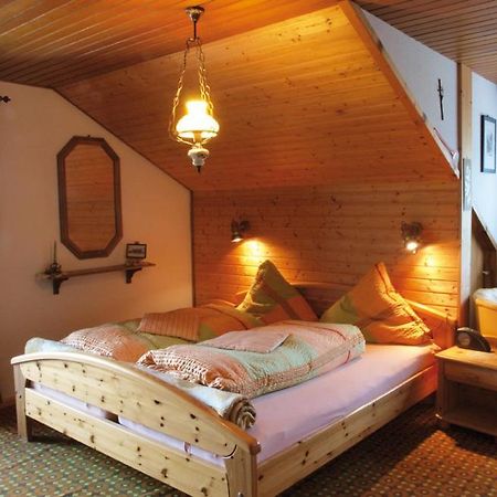 Haus Bernhardt-Fromm Hotel ซังคท์บลาเซียน ภายนอก รูปภาพ