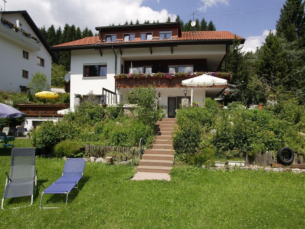 Haus Bernhardt-Fromm Hotel ซังคท์บลาเซียน ภายนอก รูปภาพ